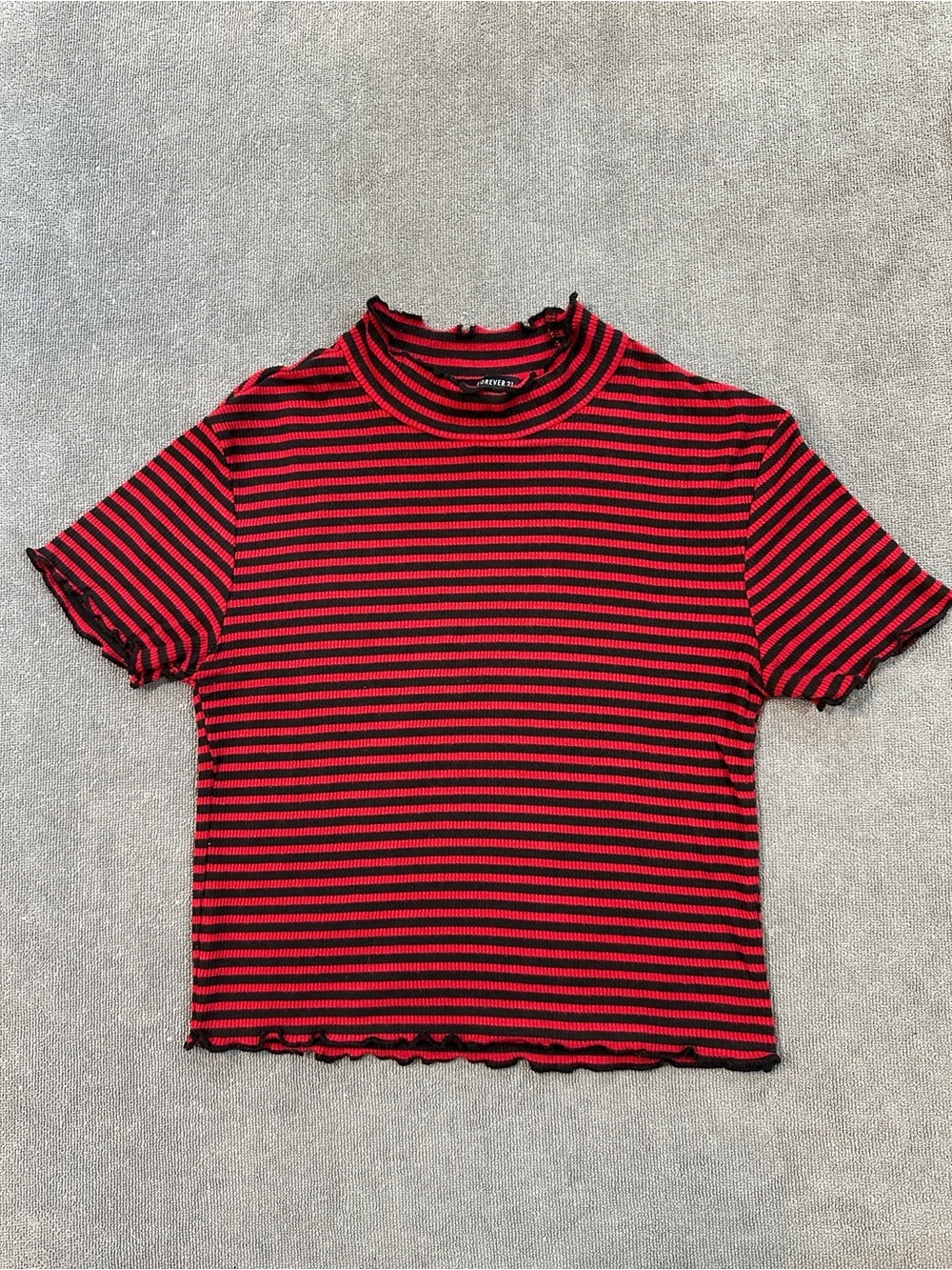 Forever 21 Red and Black Striped Short Sleeve Crop Top - Size Small